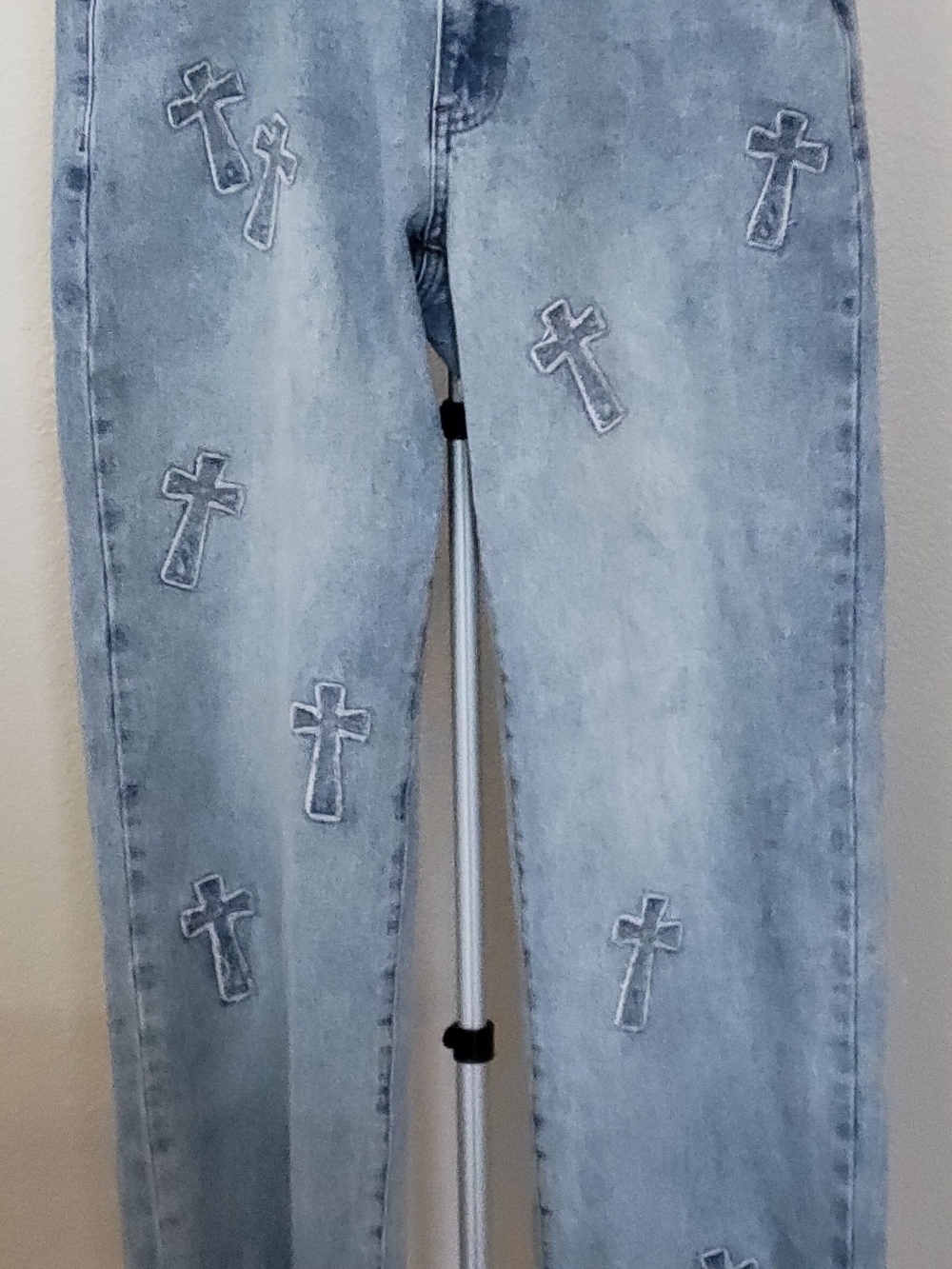 Austin Landing Viral Cross Patch Studded Jeans Mid-Rise Size 13 EUC